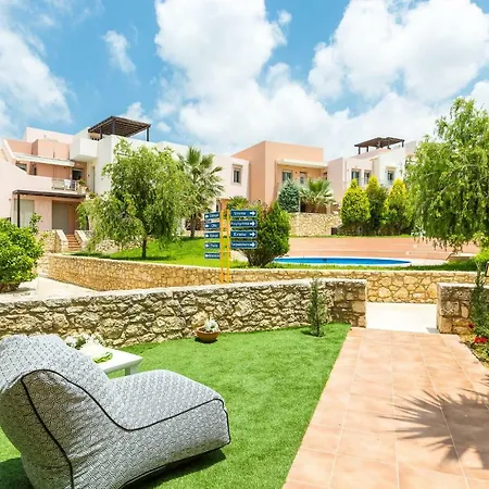 Chris House Loutra (Crete)